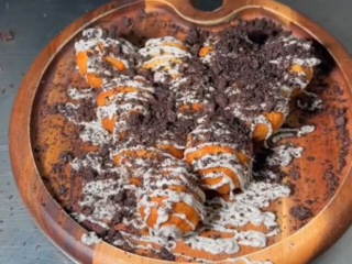 Cookie & Cream Churro Bites