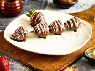 Strawberries Chocolate Dip